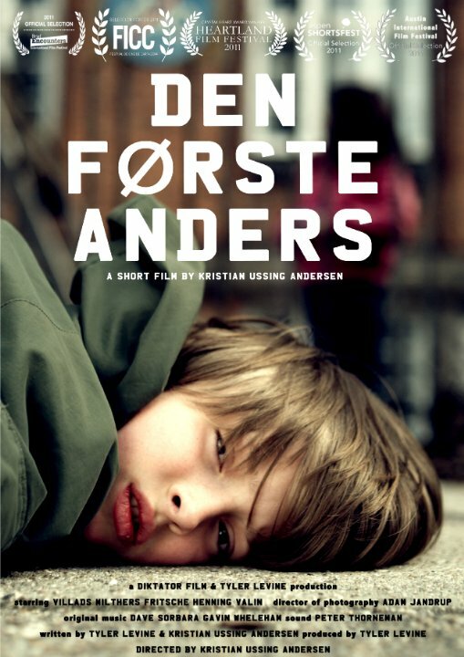 Den Første Anders (2010) постер