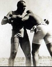 Бой за звание чемпиона мира по боксу между Джеффрисом и Джонсоном (1910) постер
